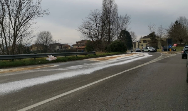 Varese, riaperta la Provinciale del lago