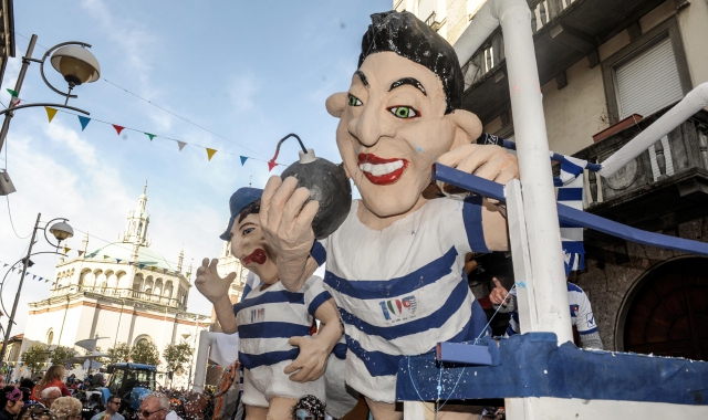 Il carnevale a Busto Arsizio (foto Archivio)