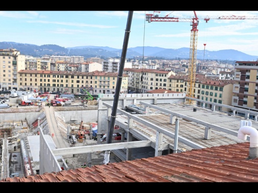 Crollo a Firenze: impresa appaltatrice, una tragedia immane