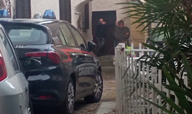 Uomo trovato morto in casa