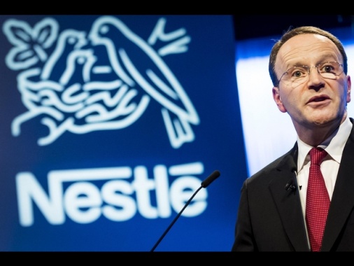 Ricavi di Nestlé in calo, l'effetto cambio batte i rincari