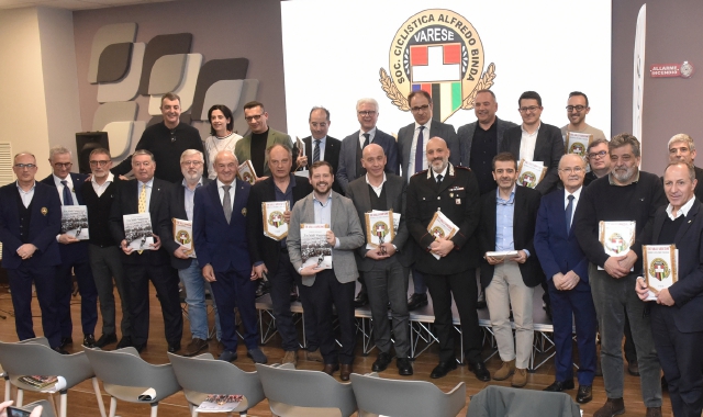 A Brunello i festeggiamenti della Binda (foto Agenzia Blitz)