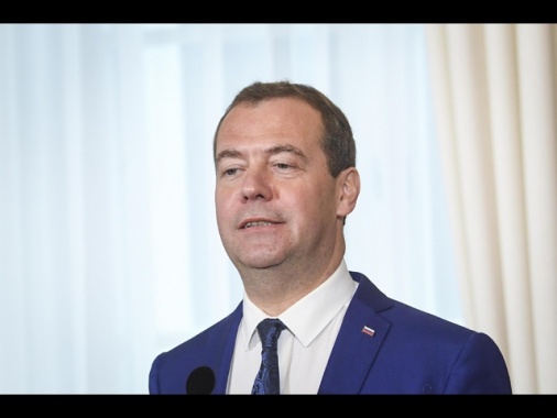 Medvedev, 'minaccia nucleare ora più grave che nel 1962'