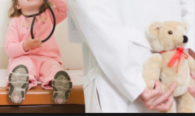 Bambino malato in ospedale (Foto Archivio)