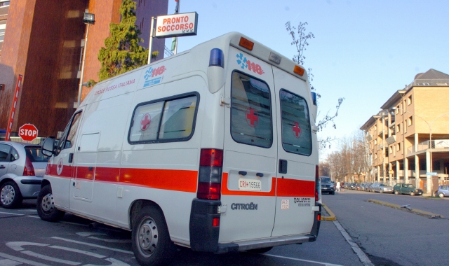 L’incidente è avvenuto davanti al Pronto soccorso (foto Archivio)