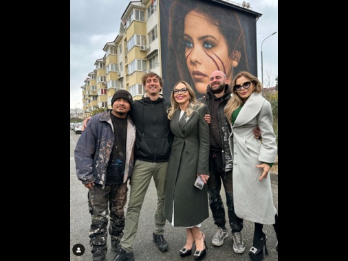 Russia, murale di Ornella Muti a Sochi realizzato da Jorit