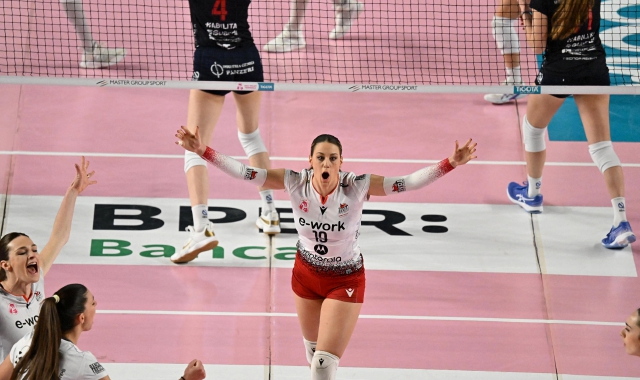 Uyba, colpaccio a Bergamo