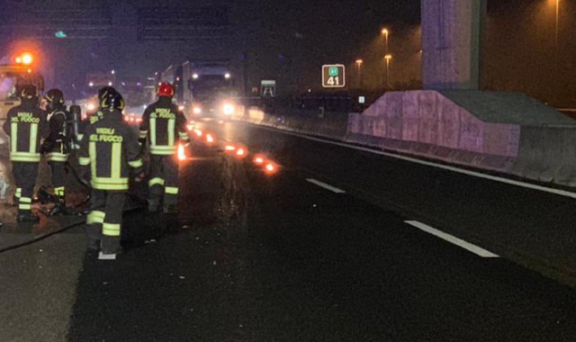 Schianto in autostrada a Besnate: soccorso un bimbo
