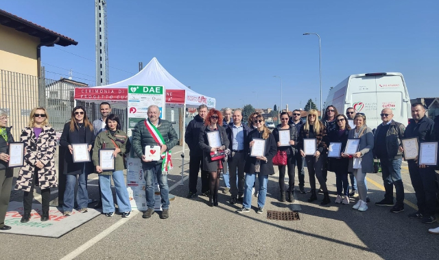 Cuore InForma, a Cavaria arrivano due nuovi defibrillatori