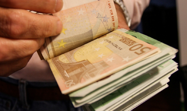Plagiata dal carabiniere: 18mila euro “volatilizzati”