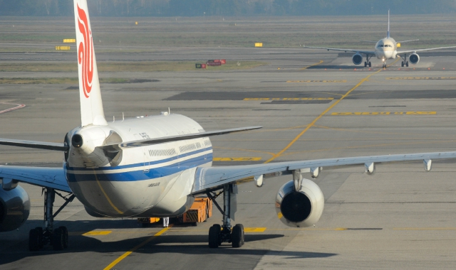 Blitz anarchico a Malpensa: bloccato rimpatrio