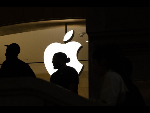 Apple, -2,2% a Wall Street dopo l'azione antitrust Usa