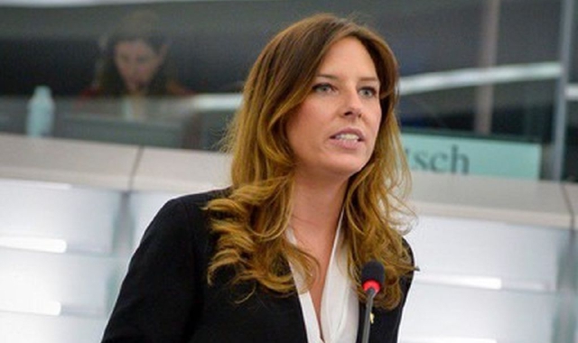 Isabella Tovaglieri in aula a Strasburgo (foto Archivio)