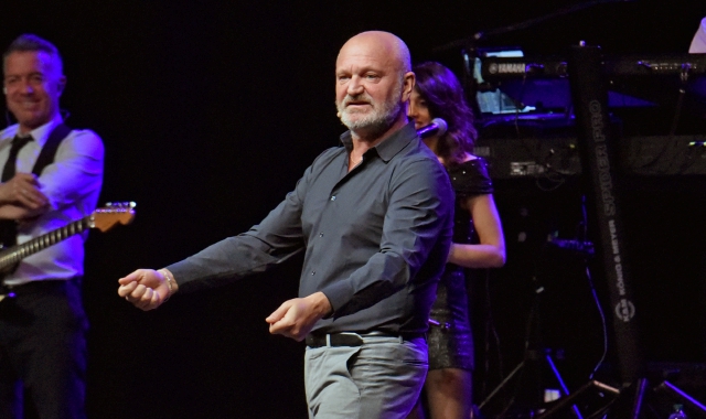 Pucci, stasera, sul palco di Varese (foto Blitz)
