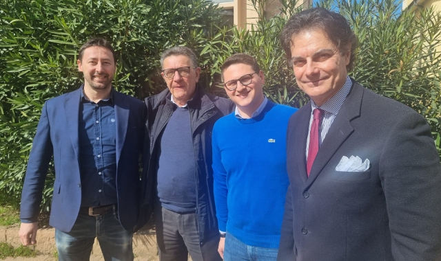 Simone Longhini, i sindaci Luigi Clerici Lorenzo Di Renzo Scolari, e il vicesegretario regionale Giuseppe Taldone