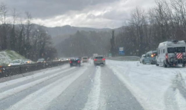 Ticino in piena a Sesto, grandine nell’Aronese