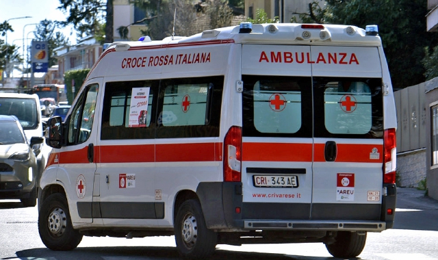 Investita sulla Statale a Pogliano: grave donna di 57 anni