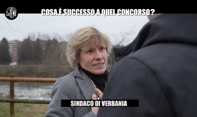 Il sindaco di Verbania, Silvia Marchionini, durante il servizio de Le Iene (foto Gualandris)