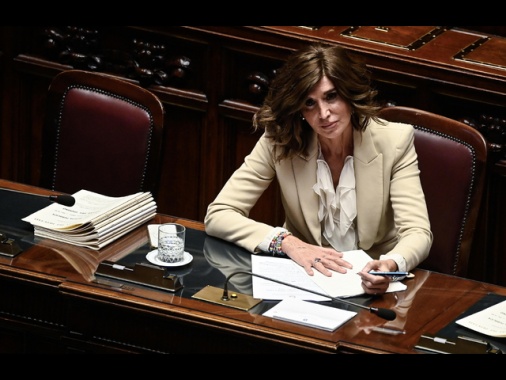 Bernini, tutelati i risultati test Medicina 'quartini'