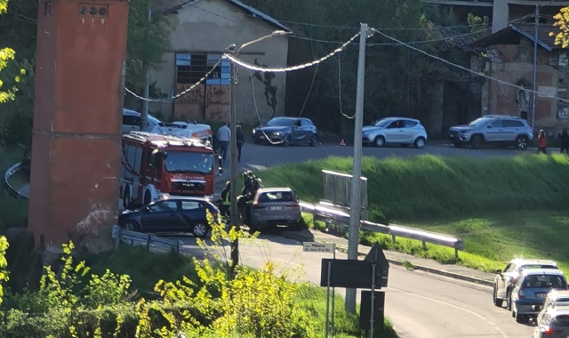Frontale tra Viggiù e Bisuschio: traffico in tilt