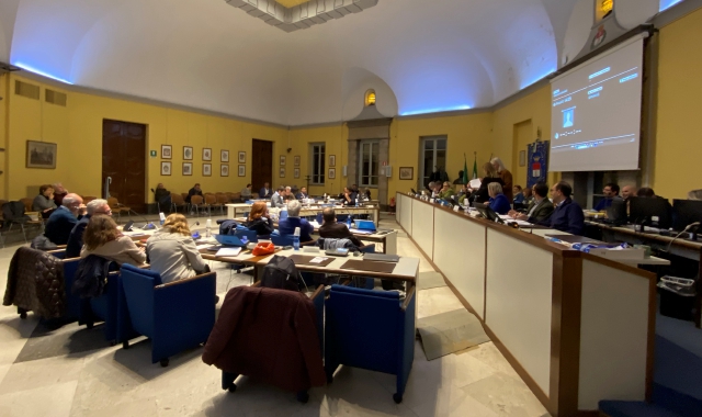 Busto Arsizio, troppi assenti in maggioranza: salta il Consiglio comunale