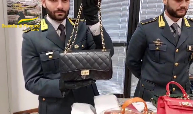 Da Chanel a Gucci: borse taroccate nei negozi