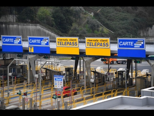 Assoutenti, modifiche unilaterali Telepass? Si può recedere