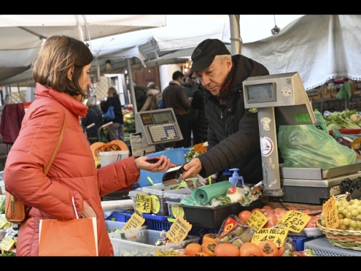 Confcommercio-Censis, economia in salute ma pesa incertezza