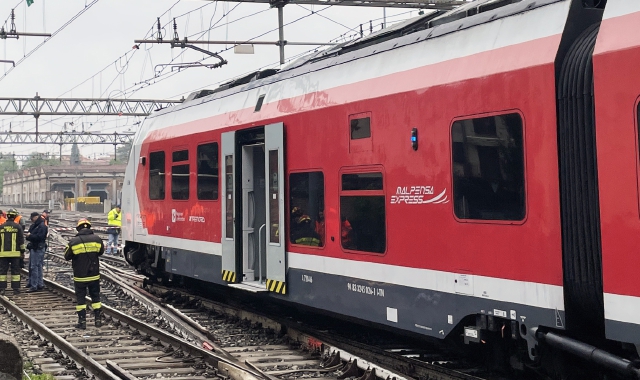 Donna muore dopo l’impatto col Malpensa Express: treni cancellati e disagi