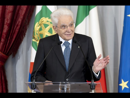 Mattarella, fermare le ostilità a Gaza. Soluzione due Stati