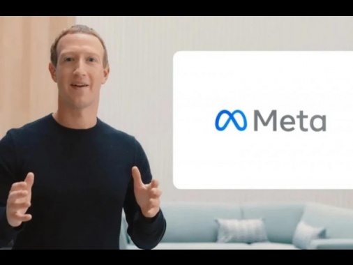 Mark Zuckerberg compie 40 anni, 20 anni fa fondò Facebook