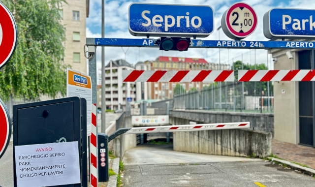 La sbarra abbassata del Seprio Park: chiuso per lavori