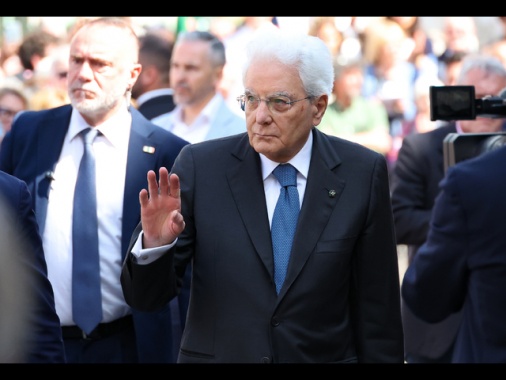 Mattarella, oggi la Repubblica è piazza della Loggia