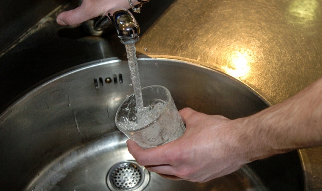 Caso acqua a Cocquio, il sindaco chiede chiarimenti