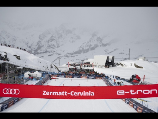 Ruspe sul ghiacciaio per Coppa del mondo a Cervinia, 4 indagati