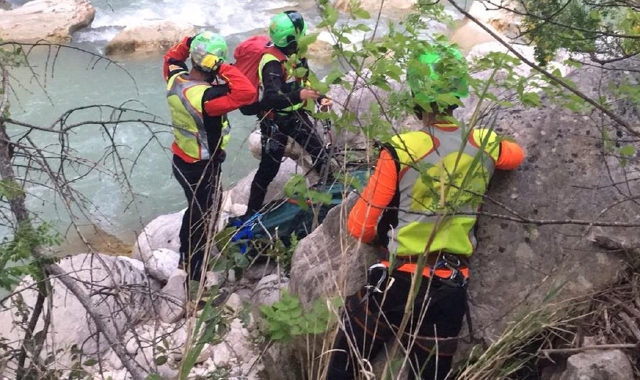 Sul posto anche il personale del soccorso alpino (foto Archivio)