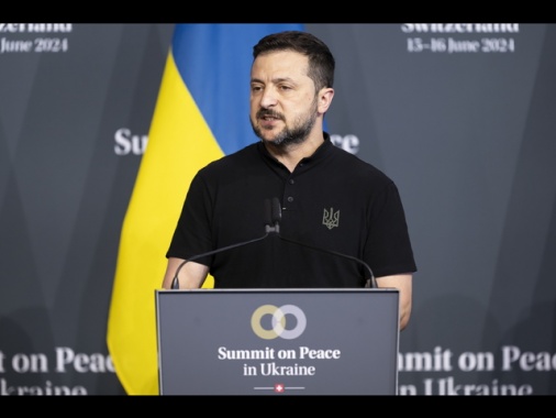 Zelensky, 'la Cina ci aiuti, vogliamo sia nostra amica'