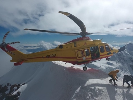 Precipita sul Gran Paradiso, morto alpinista