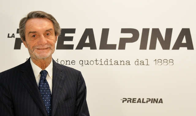 Attilio Fontana nella redazione della Prealpina (foto Blitz)