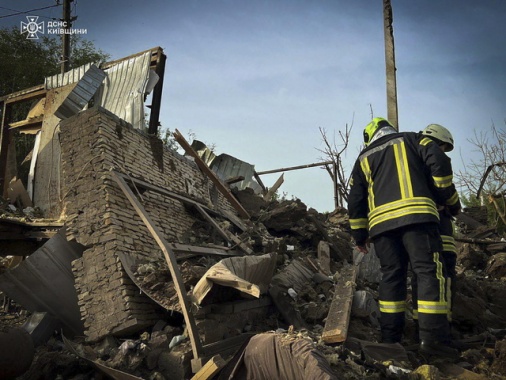 'Missili russi su una città nel Donbass, almeno 4 morti'