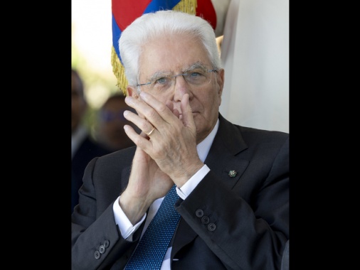 Mattarella, garantire il funzionamento e stabilità dei mercati