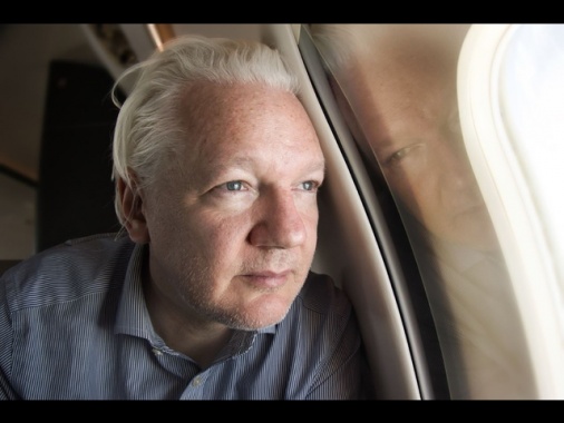 Julian Assange arrivato in territorio americano