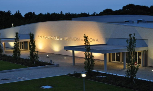 Anche Varese al congresso dei Testimoni di Geova