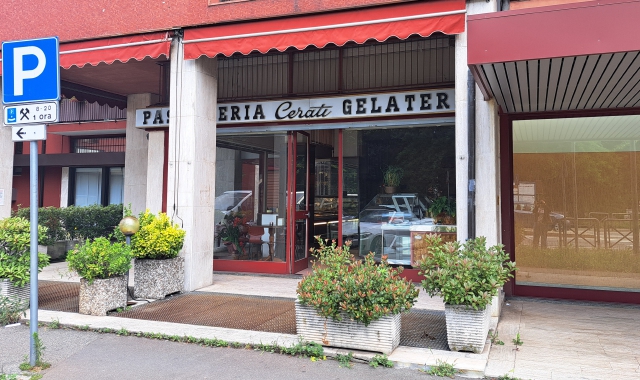 Ultimi giorni per la pasticceria Cerati: uno dei luoghi più noti in città