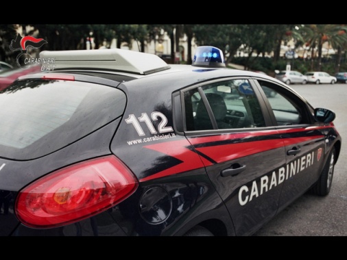 Anziano trovato morto in casa, sul corpo segni di percosse