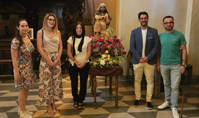 Seminara porta a Cislago la Madonna dei Poveri