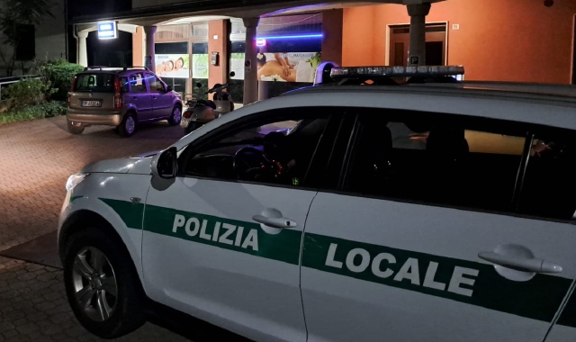 Centri massaggi multati a Lavena Ponte Tresa