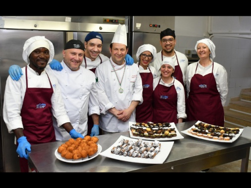 A Ferragosto aperti due ristoranti su tre, prezzo medio 59 euro