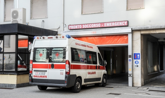 L’ingresso del Pronto soccorso di Gallarate (foto Archivio)