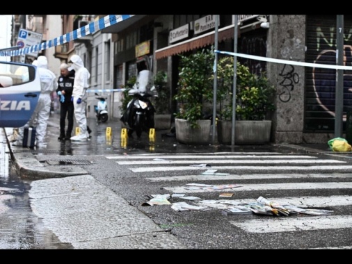 Barista reagisce e uccide rapinatore a colpi d'arma da taglio